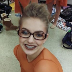 Meet your Posher, Arienne